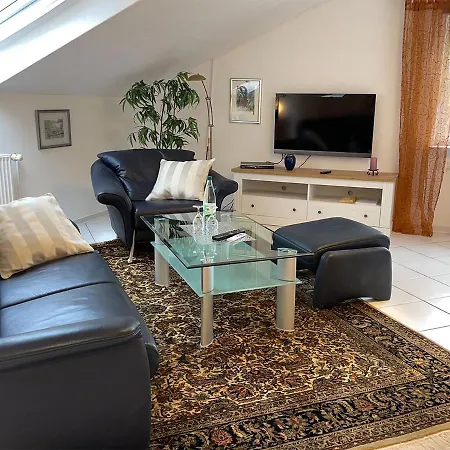 Ferienwohnung Taunusurlaub Hausen Uber Aar Buitenkant foto