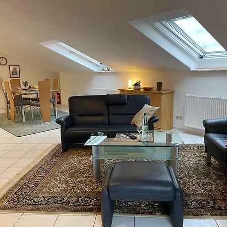 Ferienwohnung Taunusurlaub Hausen Uber Aar Buitenkant foto